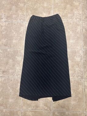 Brooks Brothers Navy Blue Maxi Skirt. Size XS